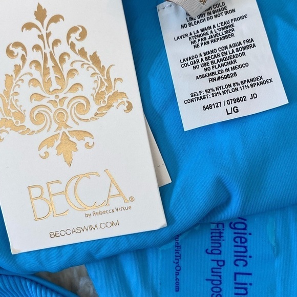 BECCA Gabriella V Scoop
Bottom Fine Line Aqua Blue Size Large NWT - Picture 6 of 8